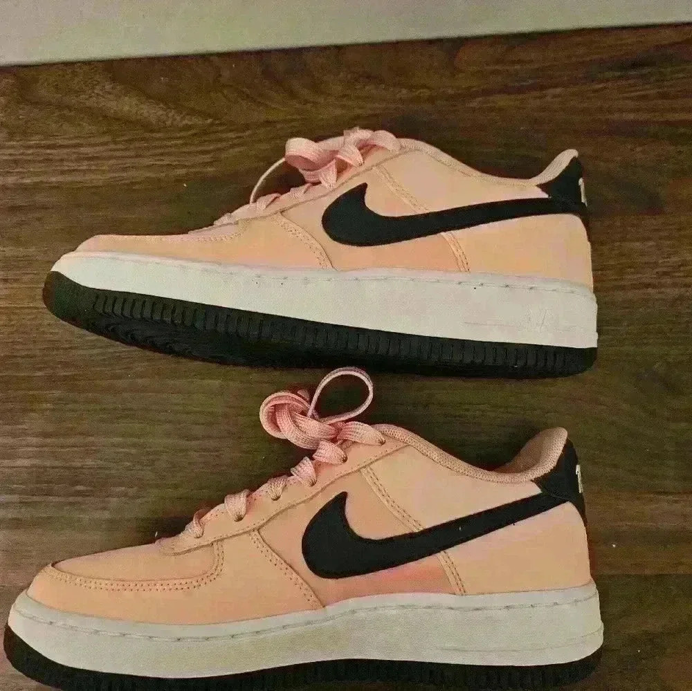 Nike Air Force 1 Valentine Day Bleached Coral Low Top Sneaker 4Y BQ6980-600 - Picture 5 of 12